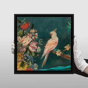 Charlotte Sjöborg - Elegance in Teal, hållen i händer för skala