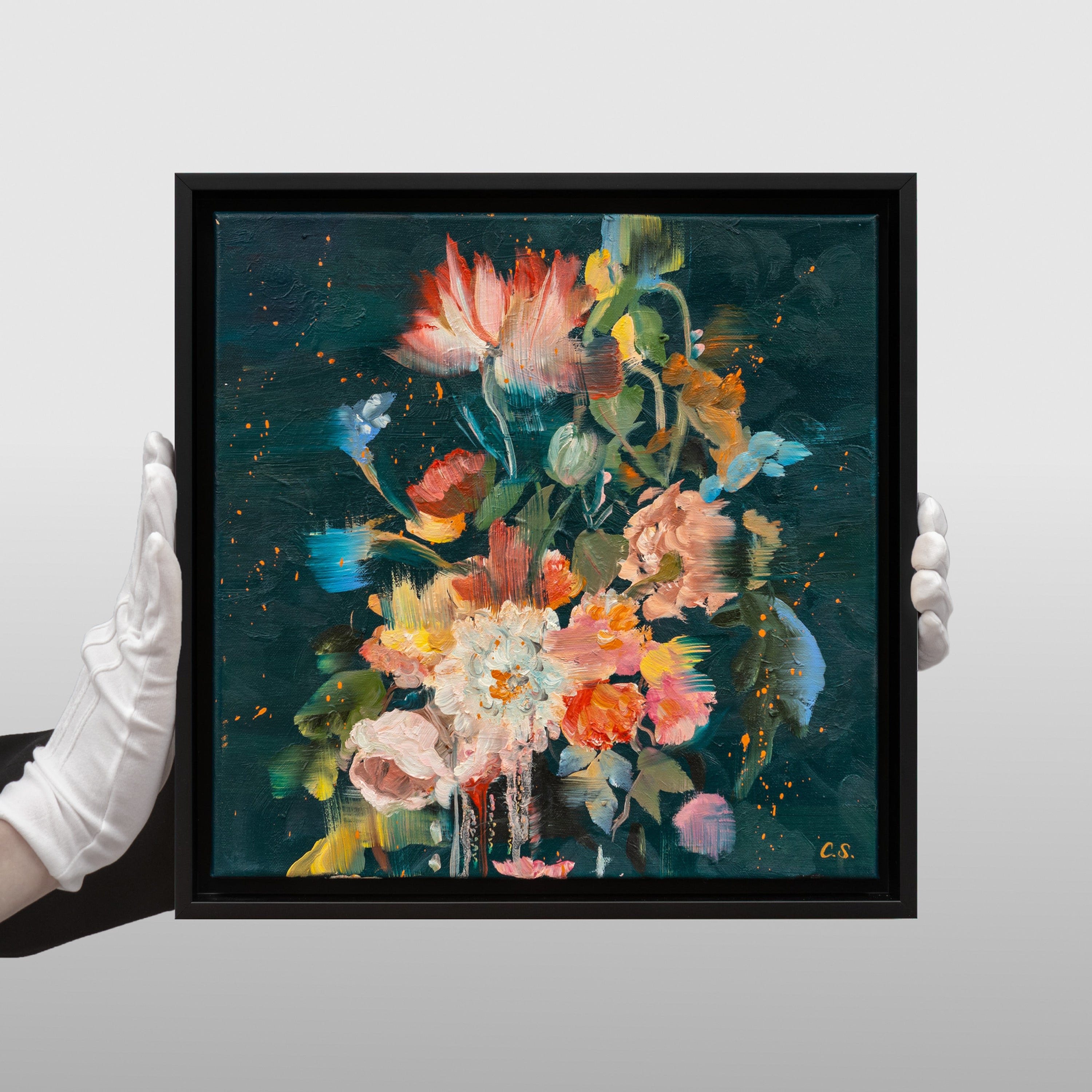 Charlotte Sjöborg - Vanitas II, hållen i händer för skala